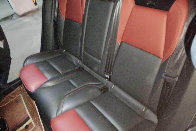 Used Lynk & Co 06 2020 1.5T JinPro model
