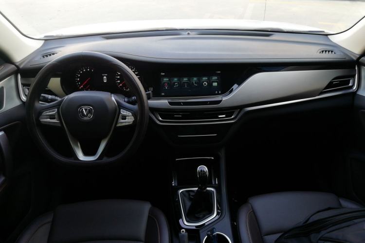 Used Changan CS35PLUS 2018 1.6L Manual Changlian Edition China V Standard
