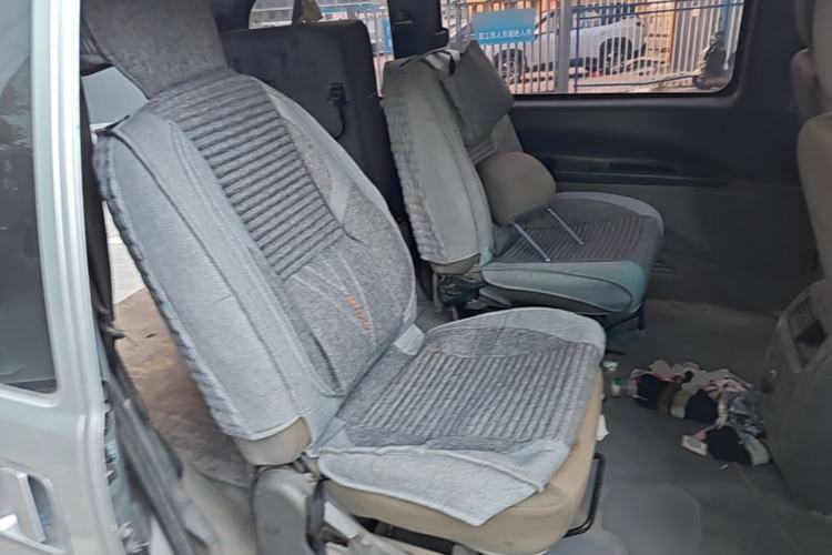 Used FORTHING Lingzhi 2014 M3 1.6L 7-Seater Comfort Model