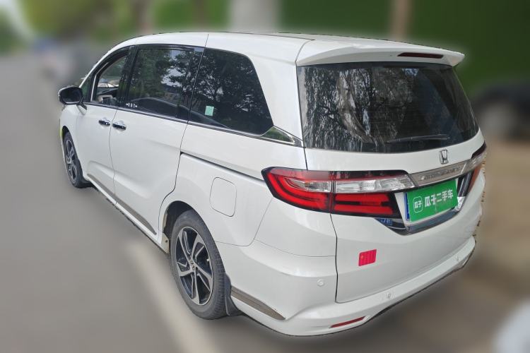 Used Honda Odyssey 2015 Revised 2.4L Luxury Edition Rear Left 45 Deg