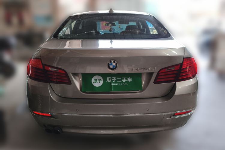 Used BMW 5 Series 2014 525Li Luxury Design Package
