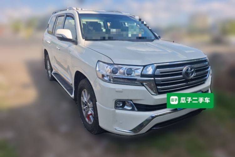 Used Toyota Land Cruiser  Front Right 45 Deg