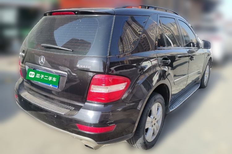 Used Mercedes-Benz M-Class 2010 ML 300 4MATIC