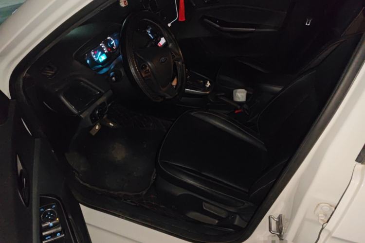 Used Ford Escort 2017 Happiness Edition 1.5L Automatic Fashion Version
