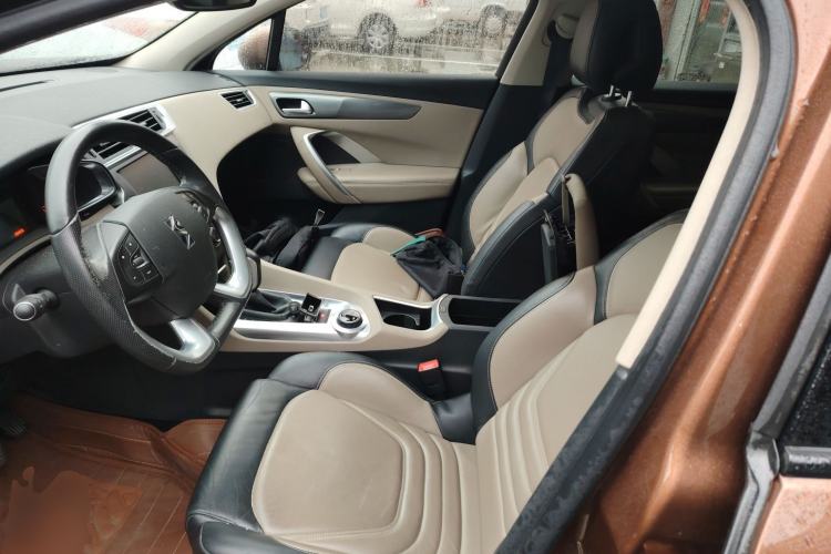 Used DS 6 2014 1.6T Elegant Version THP160