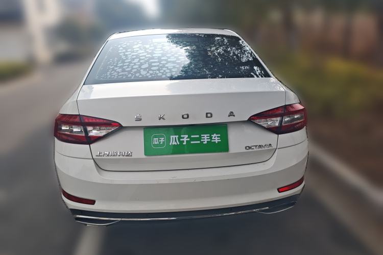 Used Skoda Octavia 2018 1.6L Automatic Luxury Edition