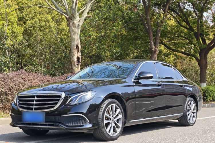 Used Mercedes-Benz E-Class 2019 E 260 L Exterior 1