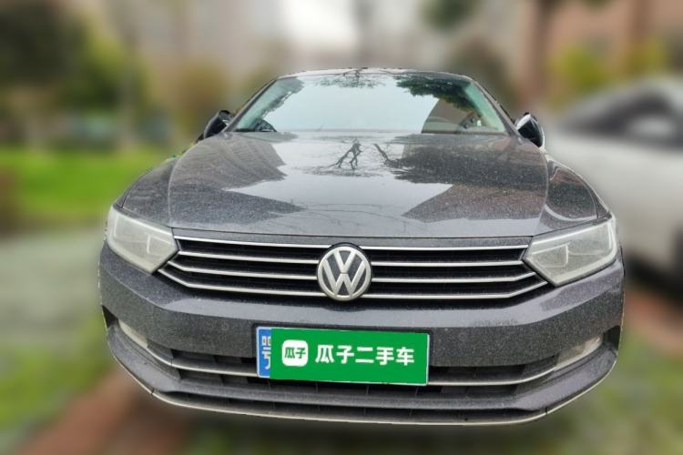 Used Volkswagen Magotan 2018 330TSI DSG Advanced Model Front