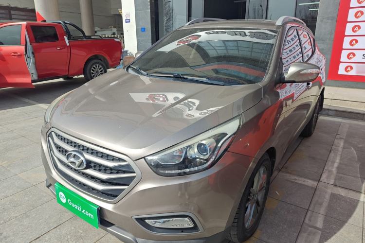 Used Hyundai ix35 2013 2.0L Automatic Two-Wheel Drive Smart GLS China IV Standard