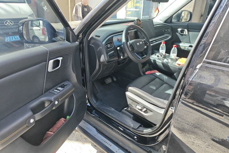 Used BAIC Off-Road BJ30 2024 1.5T Magic Electric Drive Advanced Version Driver Seat