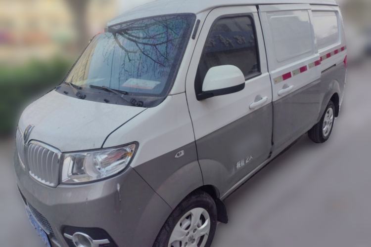 Used Jinbei Hiace X30 2021 1.5L Business-Grade Central Air-Conditioned Van China VI Emission Standard Model SWC15M