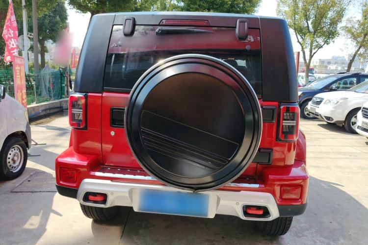 Used BAIC Off-Road BJ40 2019 2.3T Automatic Four-Wheel Drive Urban Hunter Edition Premium Model China VI Emission Standard