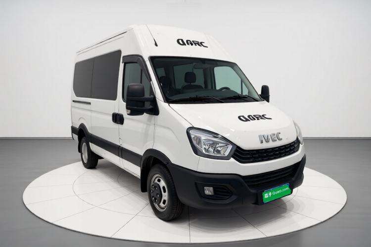 Used Iveco Eurocargo 2021 2.0T Manual Super Rui Long Wheelbase Short Overhang High Roof Side-Sliding Door F1A Exterior 2