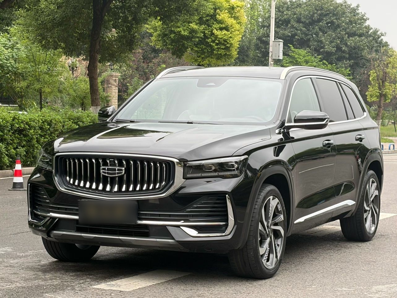 Geely Auto Monjaro L 2023 2.0TD High-Power Automatic Two-Wheel Drive Flagship Version — снимка 14