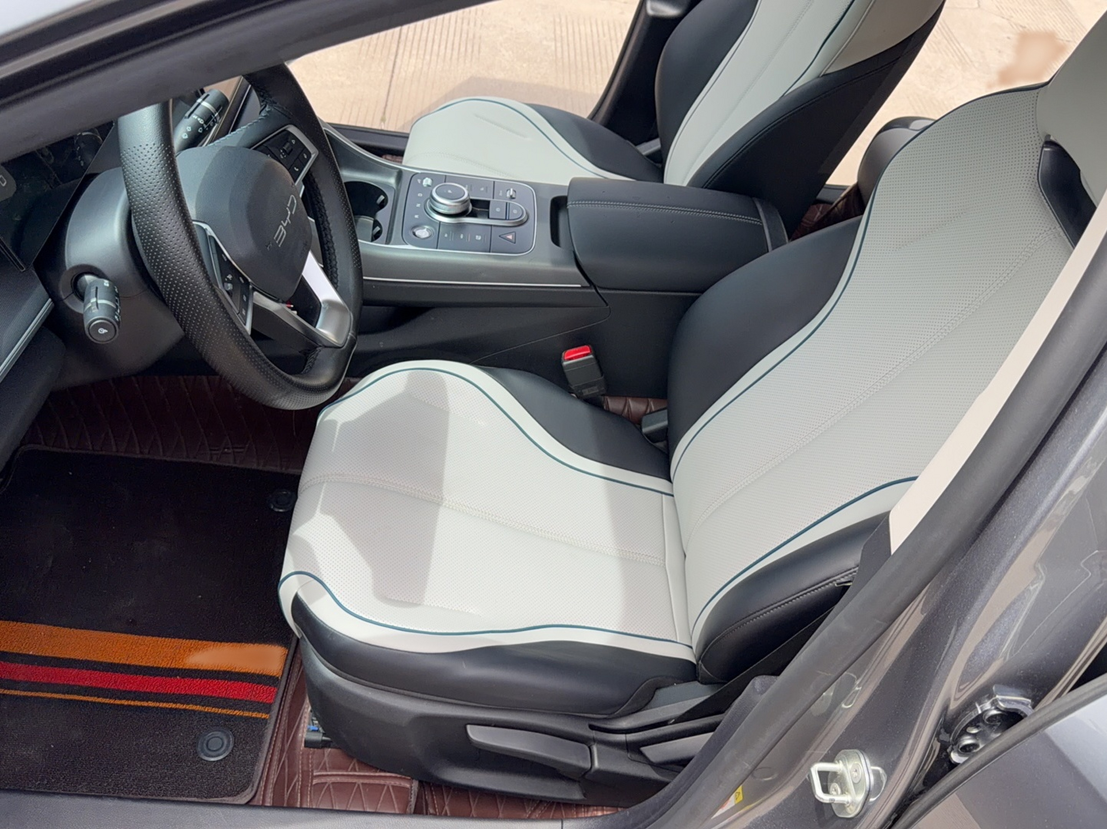Interior delantero