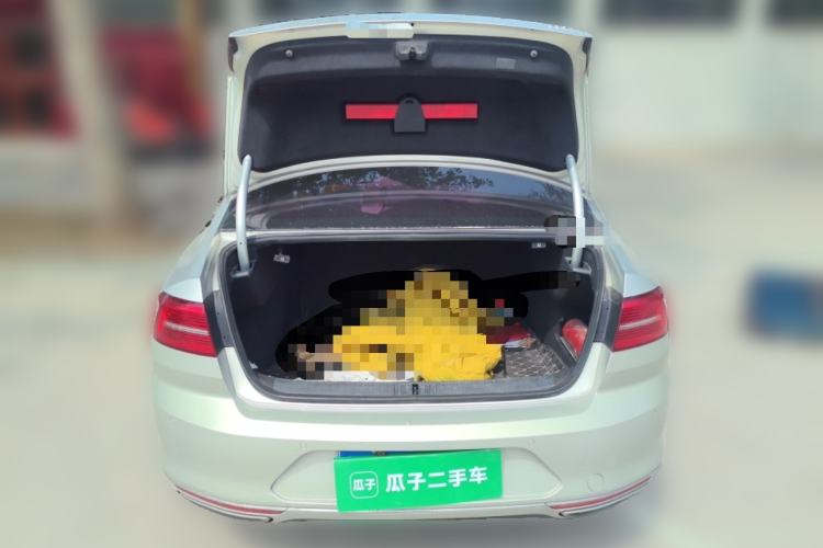 Used Volkswagen Magotan 2018 330TSI DSG Luxury Model Trunk