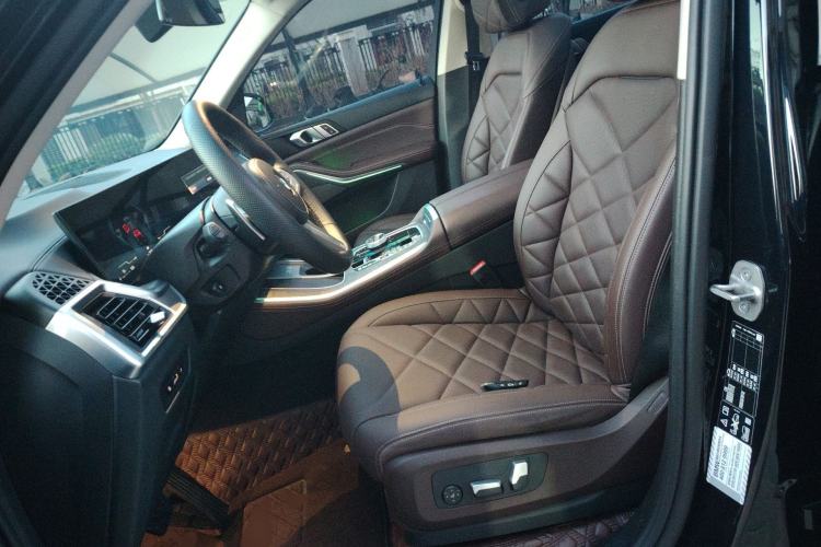 Used BMW X5 2023 xDrive 30Li Luxury M Sport Night Edition Package