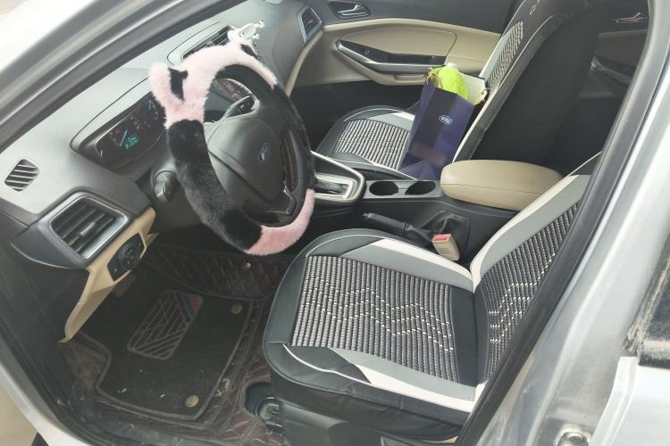 Used Ford Escort 2015 1.5L Automatic Comfort Edition