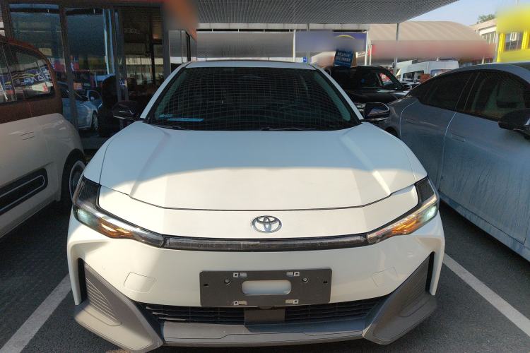 Used Toyota bZ3 2024 517 km Elite PRO