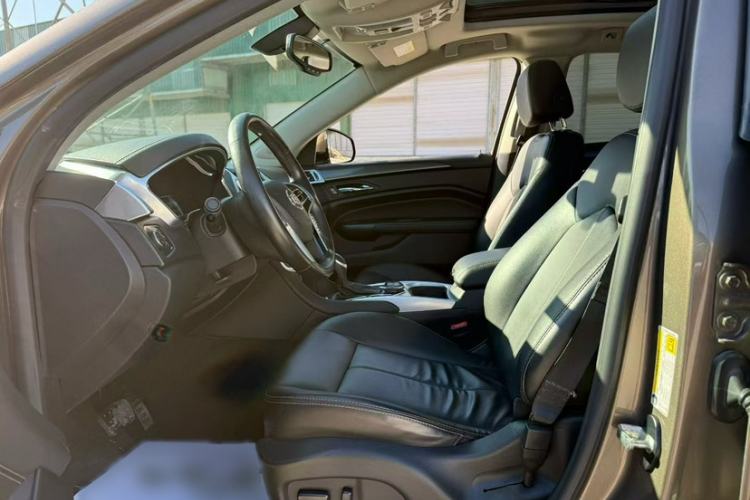 Used Cadillac SRX 2015 3.0L Comfort Version