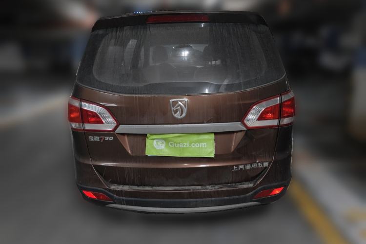 Used Baojun 730 2014 1.5L manual standard trim 7 seats