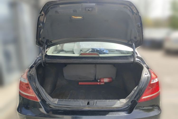 Used Geely Auto Emgrand 2014 Sedan 1.5L CVT Elite Model
