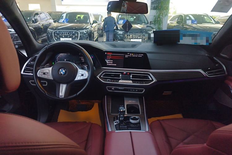 Used BMW X5 2022 Restyled xDrive 40Li M Sport Package