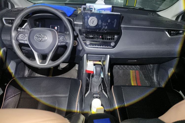 Used Toyota FRONTLANDER 2023 2.0L Smart Electric Hybrid Dual-Engine Leading Edition Interior 2