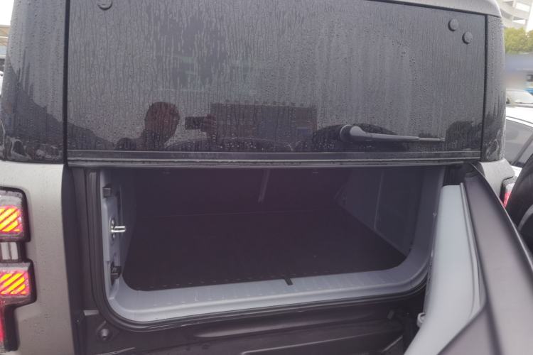 Used BAIC Off-Road BJ40 2024 2.0T All-New Ring of the Taklamakan Champion Edition Trunk