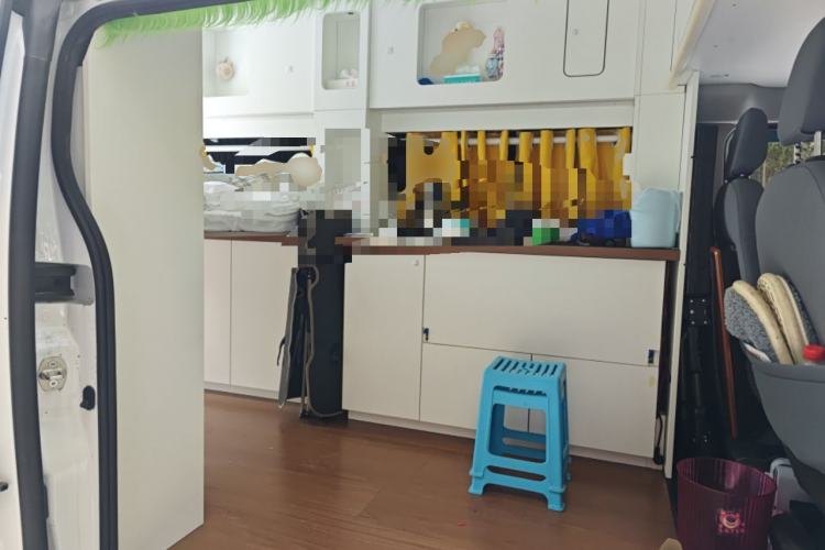 Used Farizon Super VAN 2025 Model, Zhifu Edition, Mid-axle High-roof, 68 kWh, Zhixin Left Rear Seat