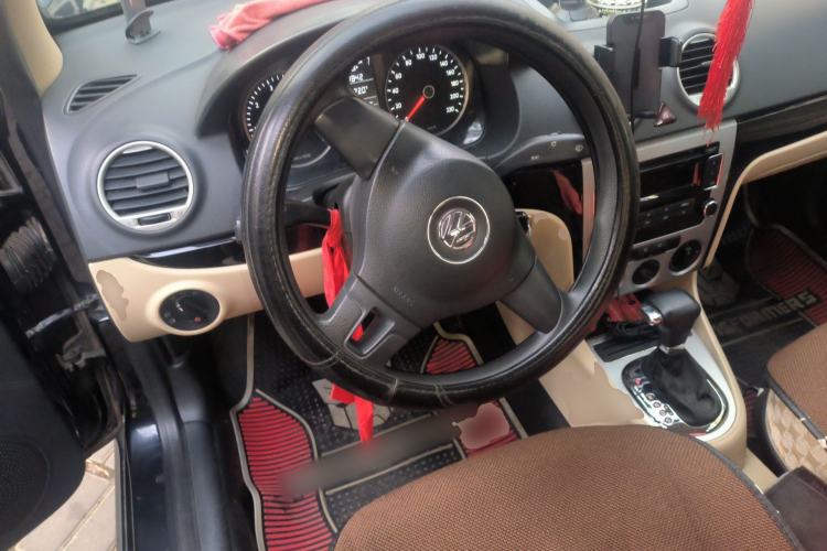 Used Volkswagen Lavida 2011 1.6L Automatic PinYou Edition Steering Wheel