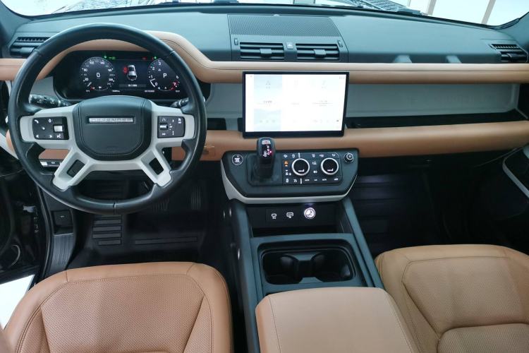 Used Land Rover Defender 2023 Facelift 110 3.0T P400 Dark Edition
