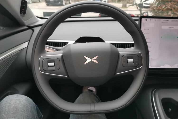 Used XPeng MONA M03 2025 600 with Ultra-Long Range Max Steering Wheel