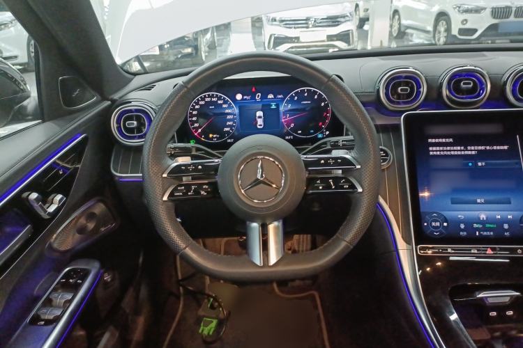 Used Mercedes-Benz C-Class 2025 C 260 L Obsidian Night Sport Edition Steering Wheel