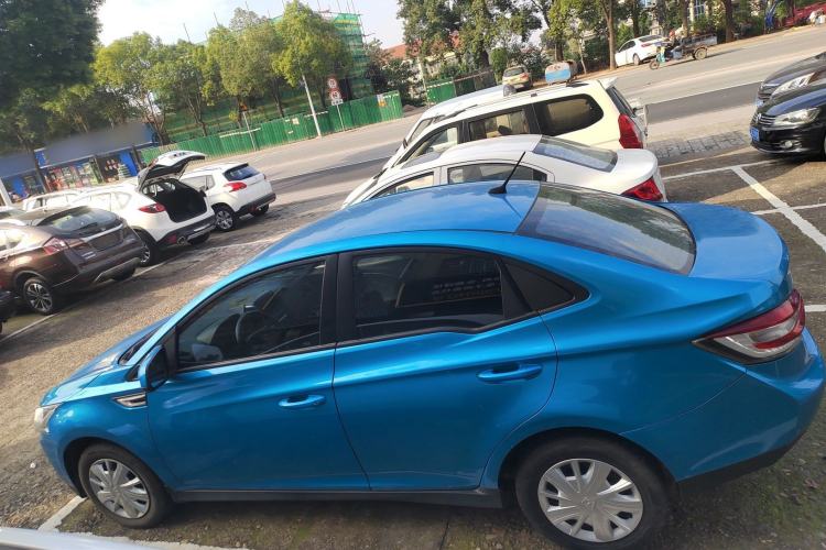 Used Luxgen S3 2016 1.6L Manual Smart Edition
