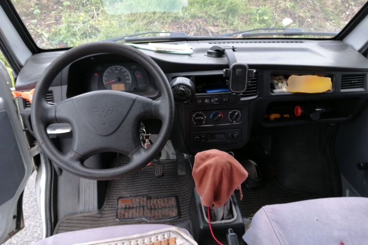 Used Wuling Zhiguang 2015 1.2L Practical LS-I Model
