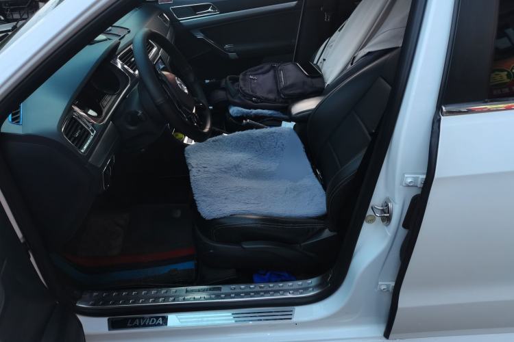 Used Volkswagen Lavida 2017 1.6L Automatic Fashion Edition