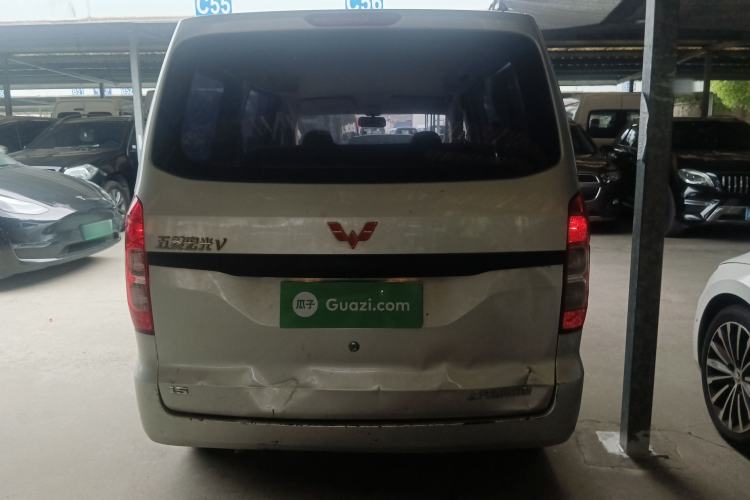Used Wuling Hongguang V 2022 1.5L Jingqu Edition Electric-Assist LAR