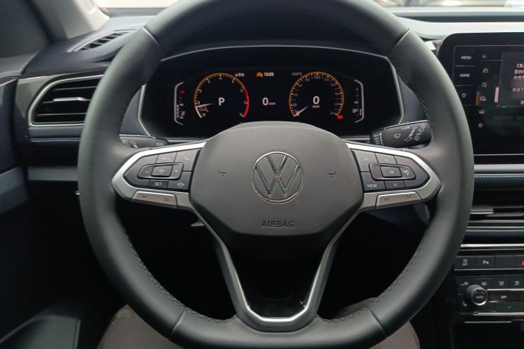 Used Volkswagen Tharu 2025 NewRui 300TSI Prestige Edition