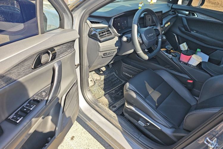 Used Lynk & Co 06 2020 1.5T JinPro model