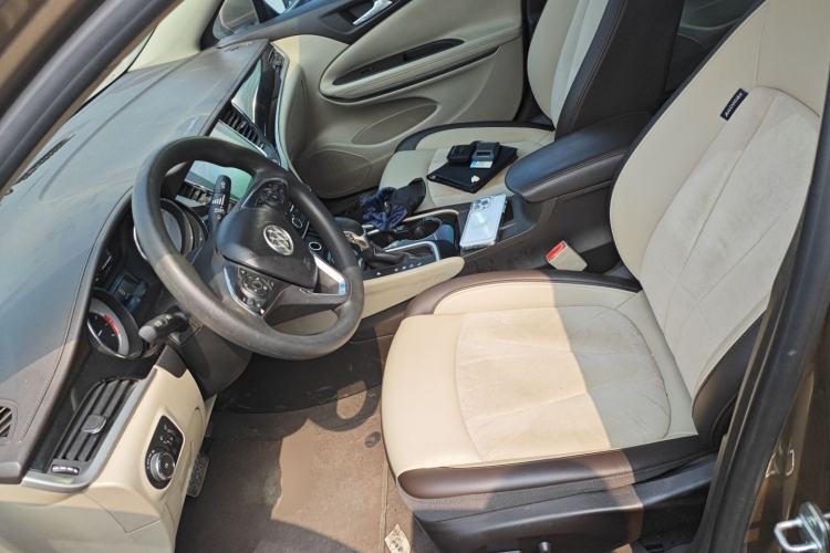 Used Buick Verano 2015 Sedan 15S Automatic Leading Model Left Front Seat