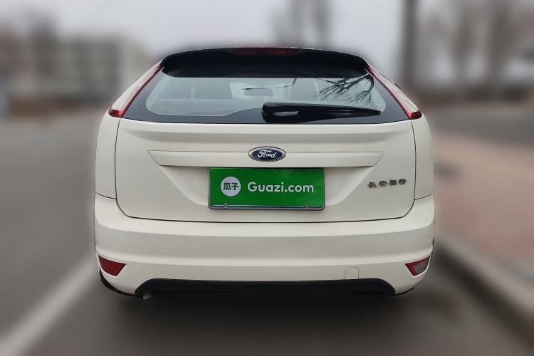 Used Ford Focus 2013 Hatchback Classic 1.8L Automatic Base Model
