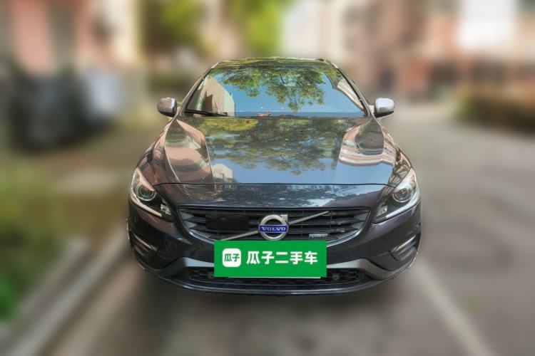 Used Volvo V60 2014 T5 Personalized Sport Edition Front