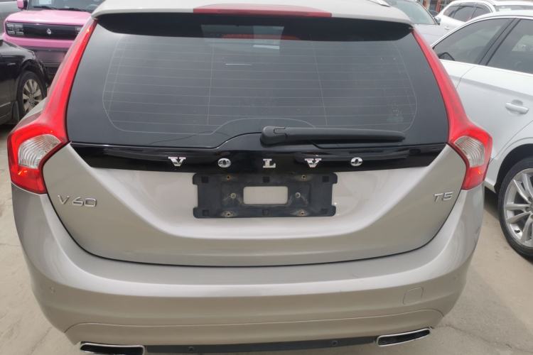 Used Volvo V60 2015 T5 Zhiyi Edition Rear