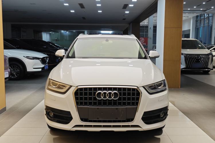Used Audi Q3 2015 35 TFSI Millionth Anniversary Comfort Model Exterior 4