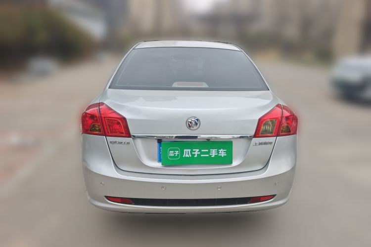 Used Buick Excelle 2015 1.5L Automatic Classic Model
