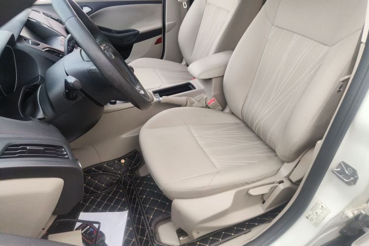 Used Ford Focus 2018 Sedan Classic 1.6L Manual Comfort Plus SmartDrive Edition Left Front Seat