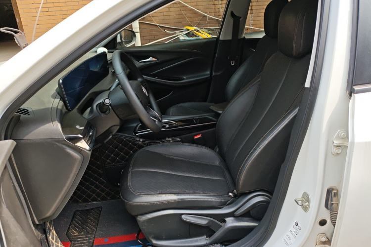 Used Buick Verano 2023 Pro Enjoyment Edition Left Front Seat