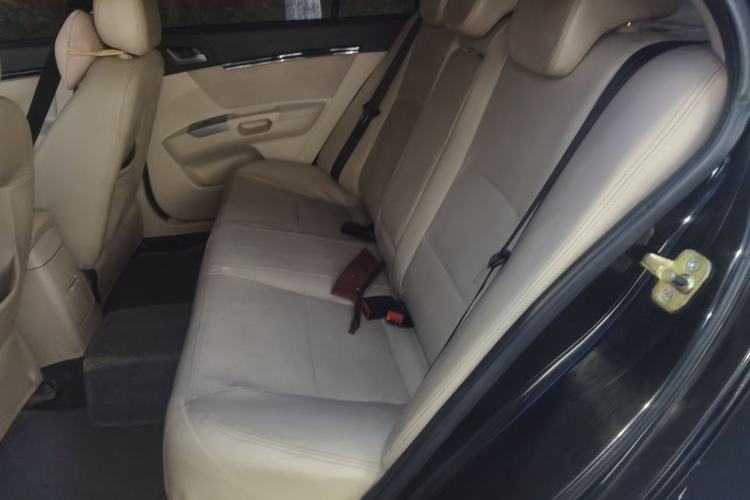 Used Geely Auto Classic Emgrand 2013 Sedan 1.5L Manual Elite Model
