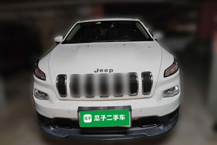 Used Jeep Cherokee 2016 2.4L Leading Edition

